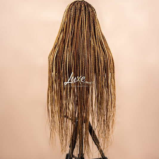 "Kimmy" HD Full Lace Medium Knotless Box Braided Wig - 27/30/613 Highlights - Luxury HD Braided Wigs for Black Women